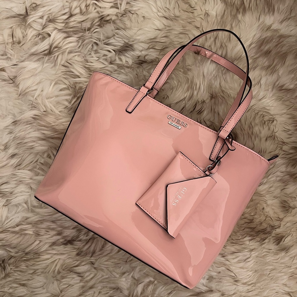 BRAND NEW - Guess: Baby pink midsize purse - Picture 2 of 8